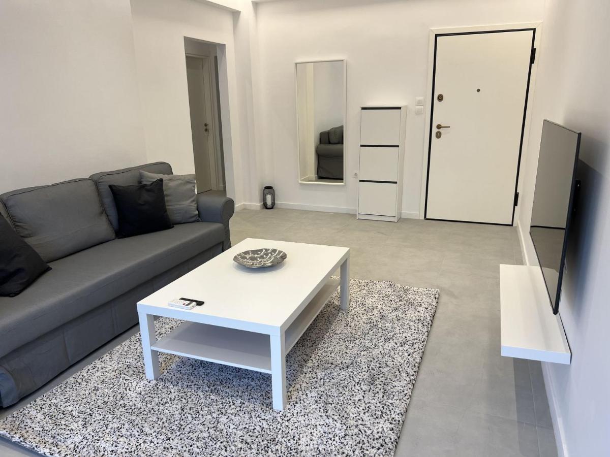Comfy Apartment In Nea Smirni Афіни Екстер'єр фото