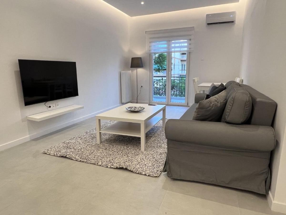 Comfy Apartment In Nea Smirni Афіни Екстер'єр фото